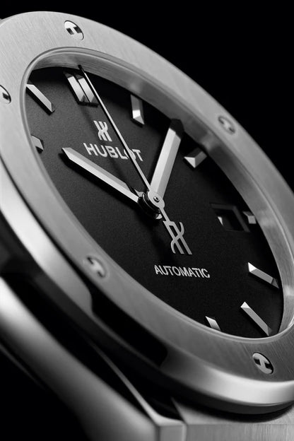 Hublot Classic Fusion Titanium